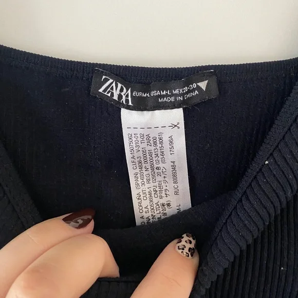 Zara Ribbed Tank - Picture 2 of 2